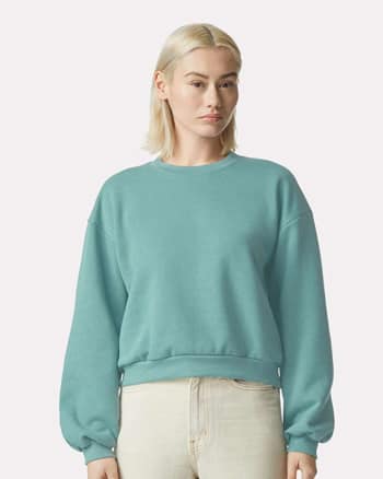 woman wearing sea green cropped sweatshirt by American Apparel